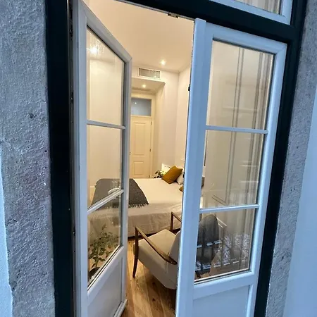Apartamento Agradavel No Centro Historico De *