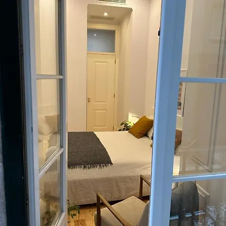 Apartamento Agradavel No Centro Historico De *